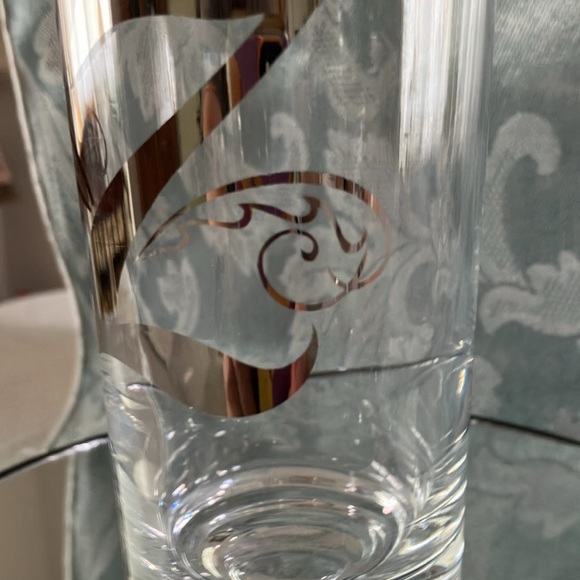 VINTAGE QUEENS LUSTERWARE Z MONOGRAM SILVER SCROLLS & TOP 8oz BARWARE - Picture 5 of 12